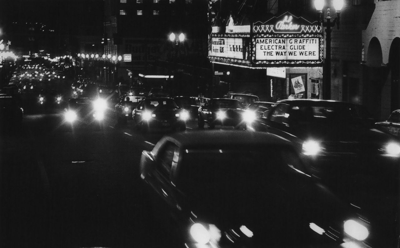 1974 Press Photo Heavy traffic scene in Broadway despite the gasoline shortage