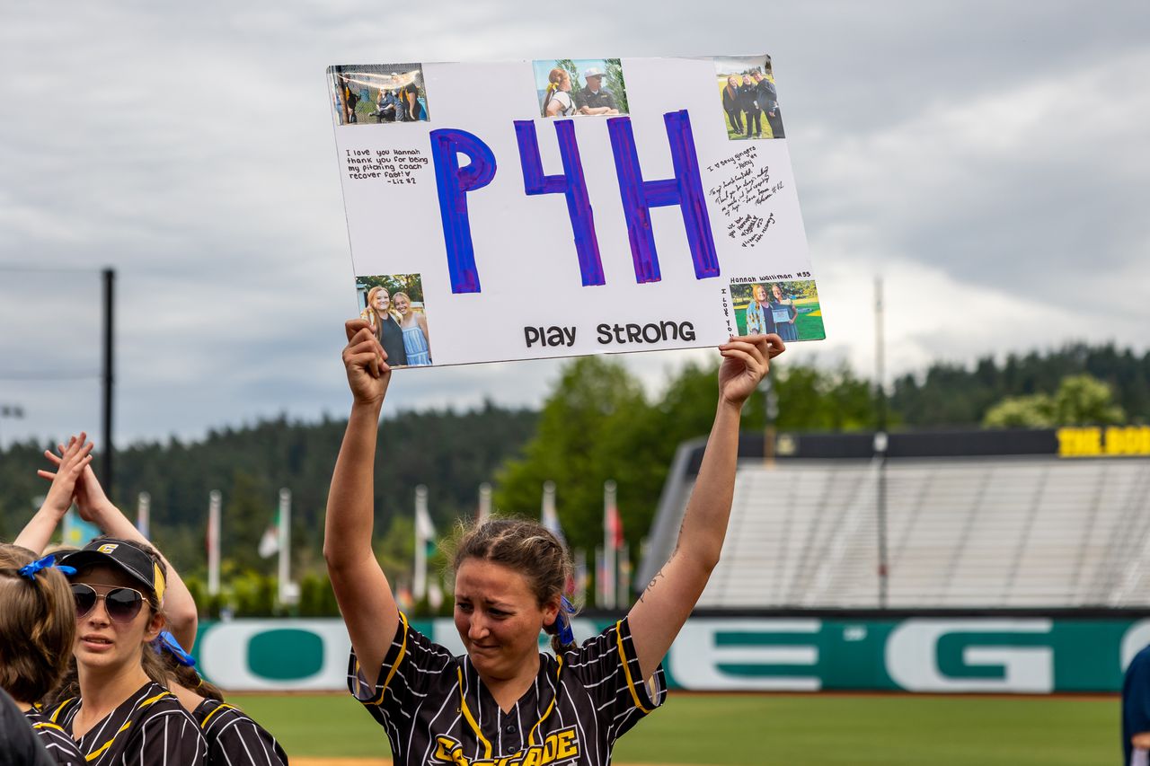 ‘Play for Hannah’: Cascade scratches out 3-2 win over Marist Catholic in Class 4A softball title game