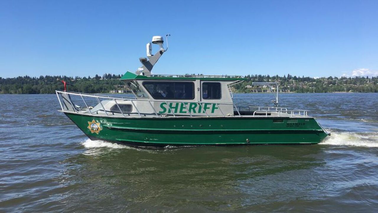 Portland man, 25, arrested after ‘joyriding’ stolen boat in Columbia River, officials say