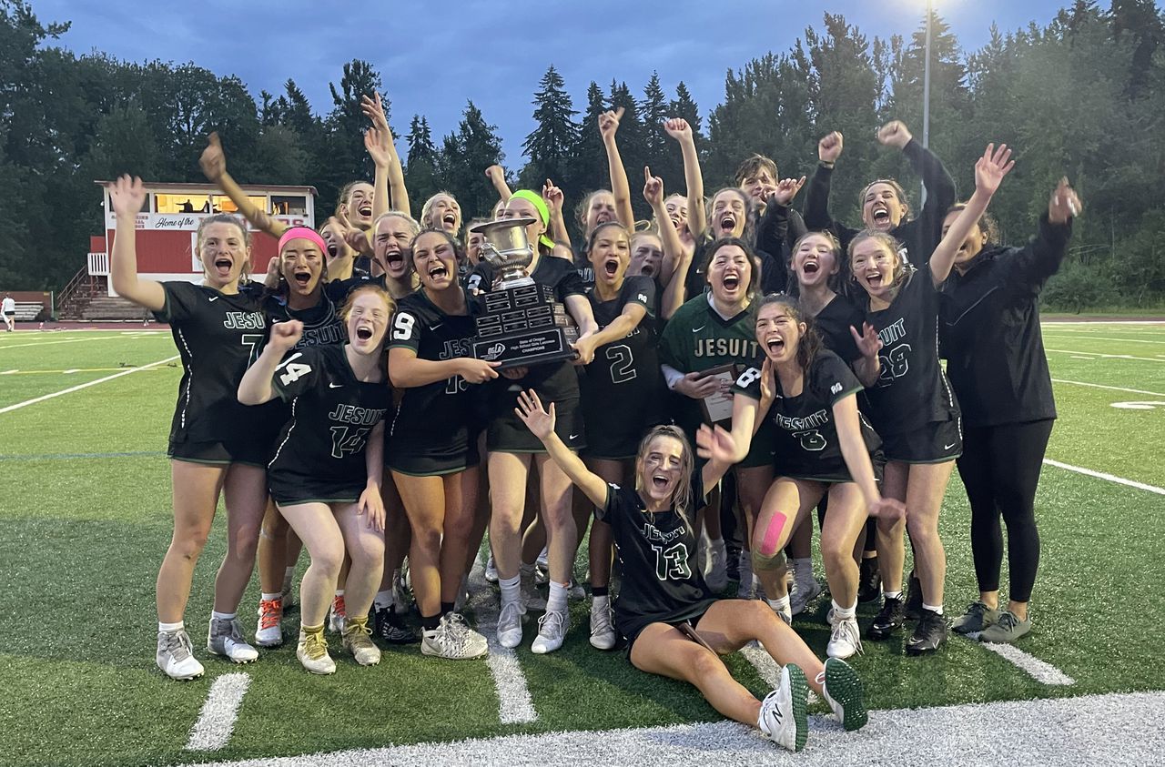 Sydney Partovi late-game save seals girls lacrosse state championship win for Jesuit in 12-11 shootout with Lake Oswego