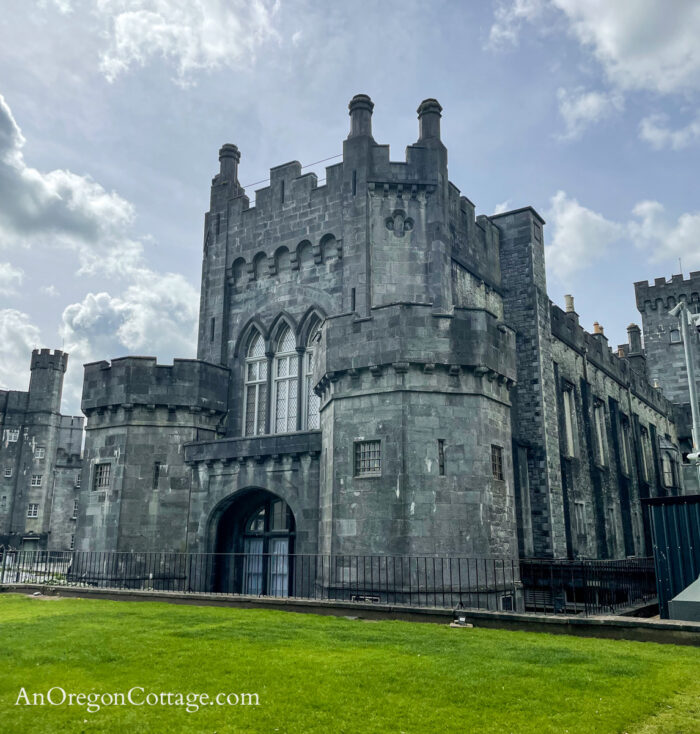 Kilkenny Castle-Front right wing