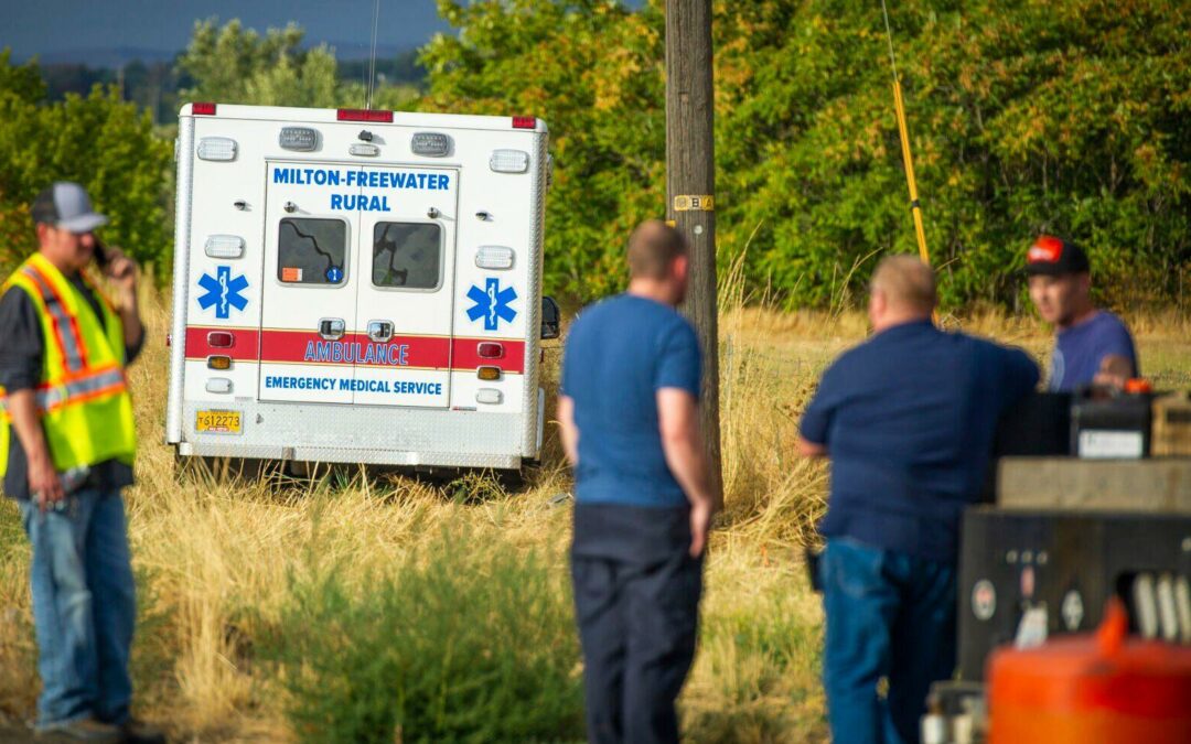 Crash involving Milton-Freewater ambulance injures three