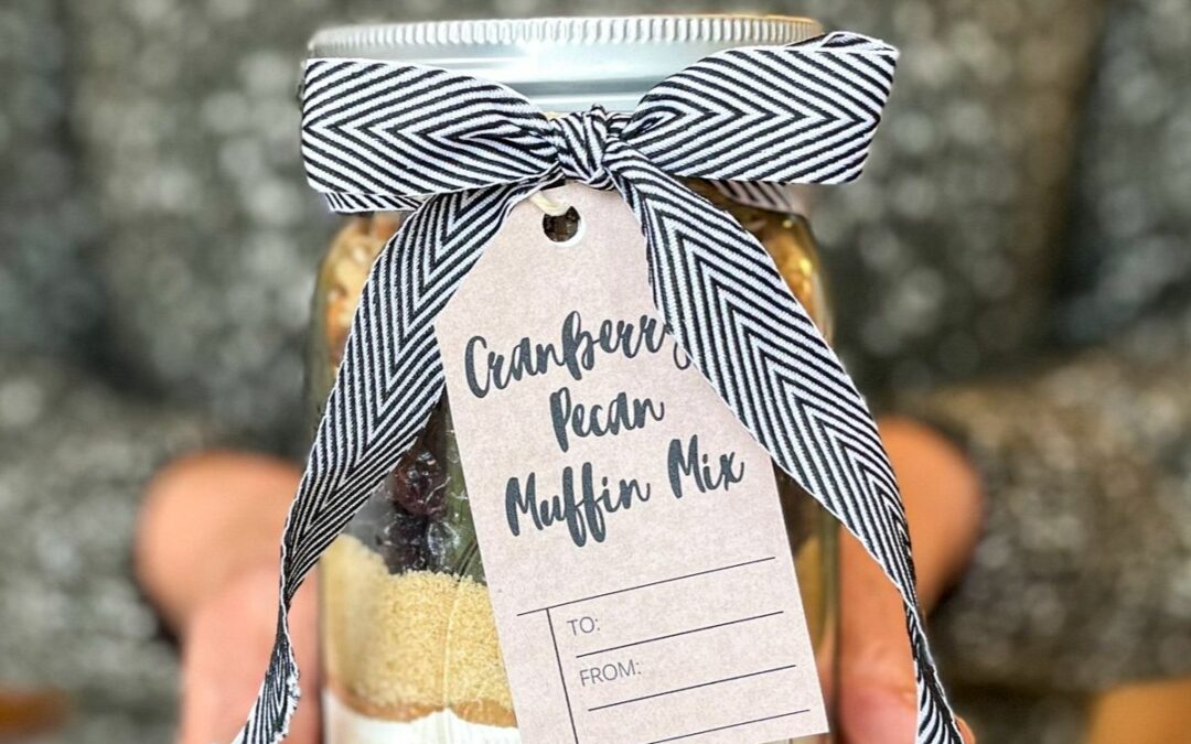 Cranberry Nut Muffin Mix In a Jar with Printable Tags