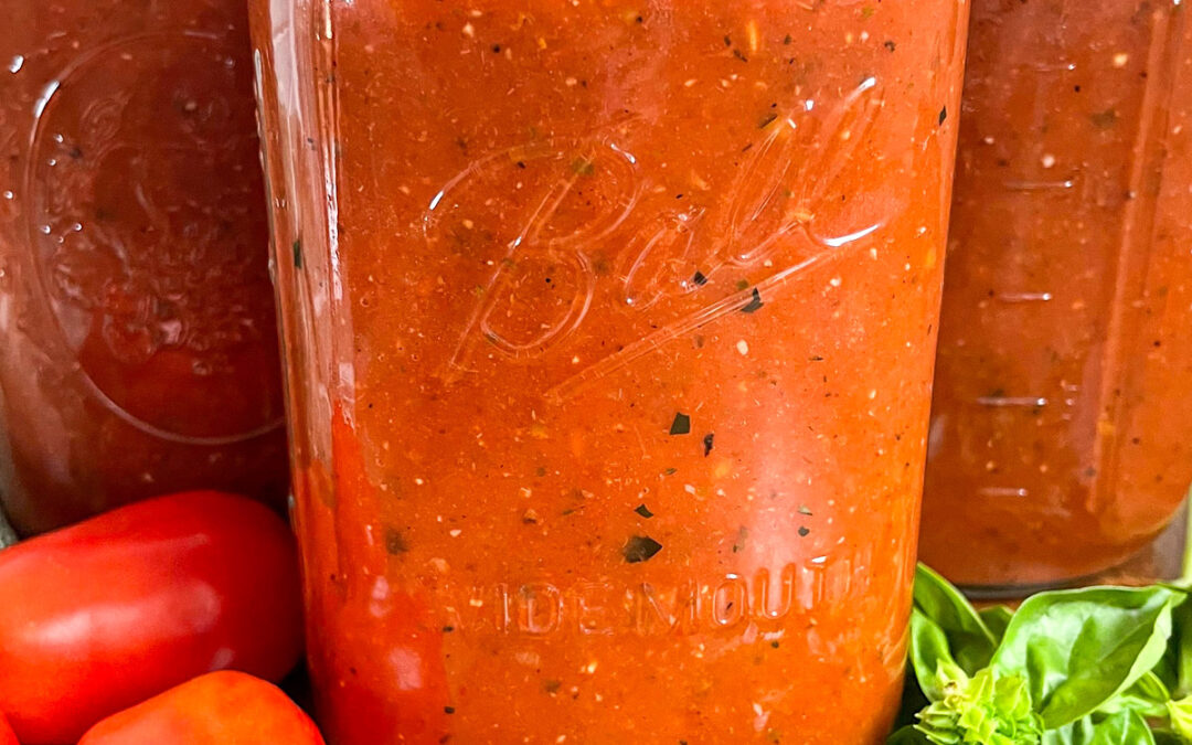 The BEST Easy Roasted Tomato Sauce – Fresh or Freeze